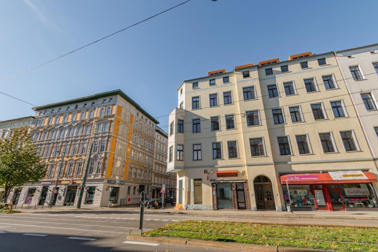 Helle Wohnung In Top-Lage, Hasselbachplatz - Altstadt, W-Lan, 4 Schlafplaetze Magdeburg Exterior photo